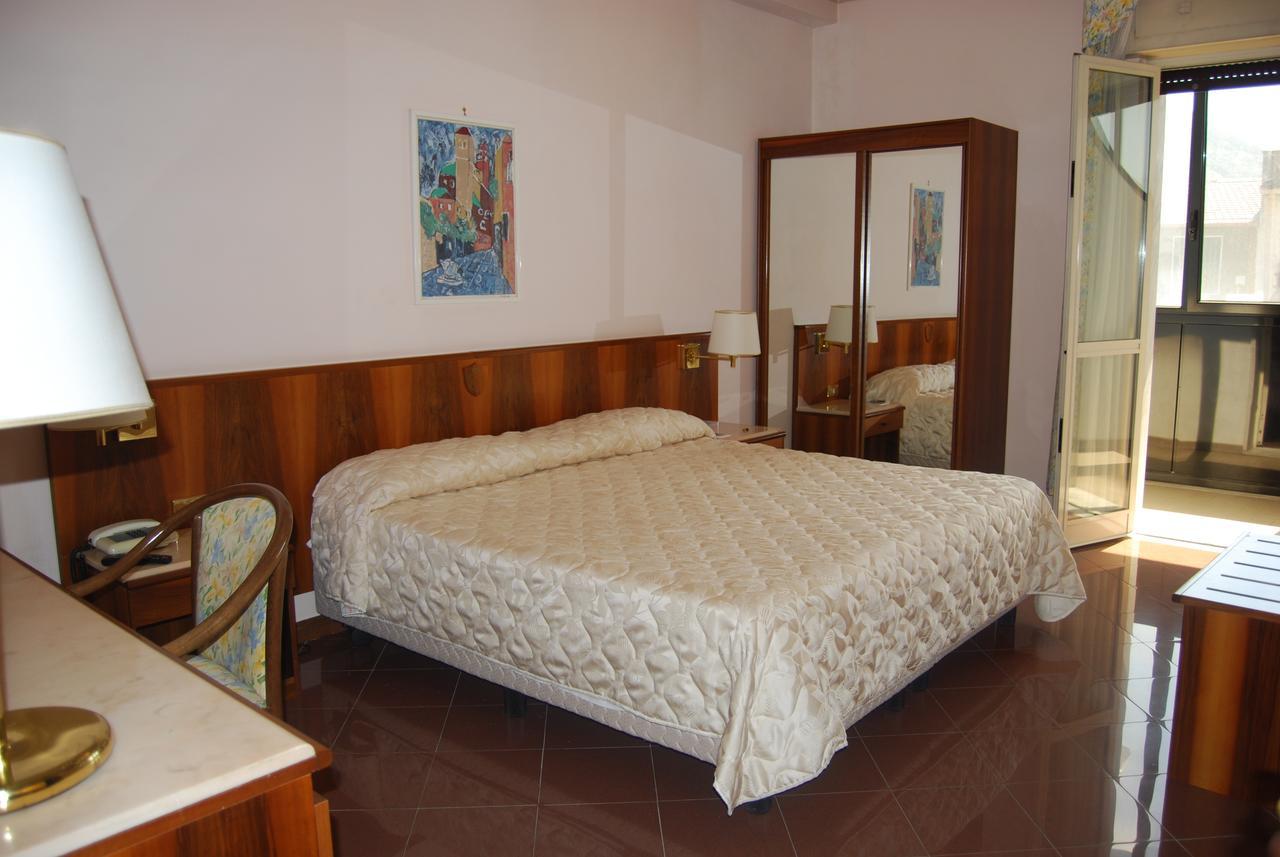 Hotel Antica Quercia Cementara Dış mekan fotoğraf