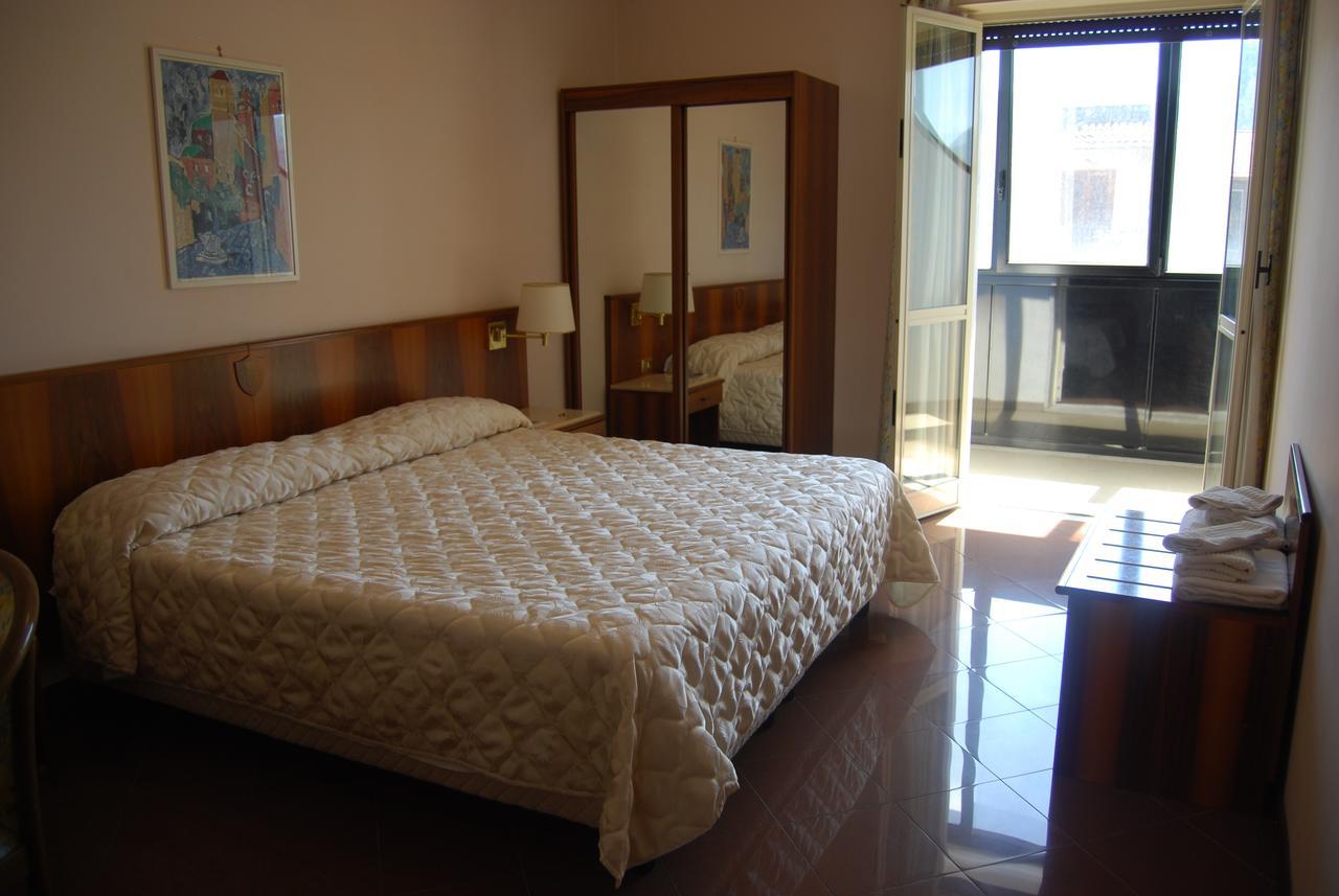 Hotel Antica Quercia Cementara Dış mekan fotoğraf